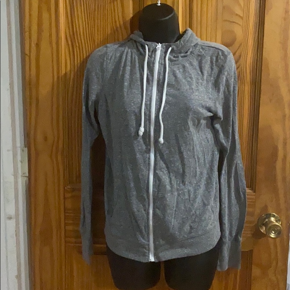 Hooded zipper sweater size medium ❤️